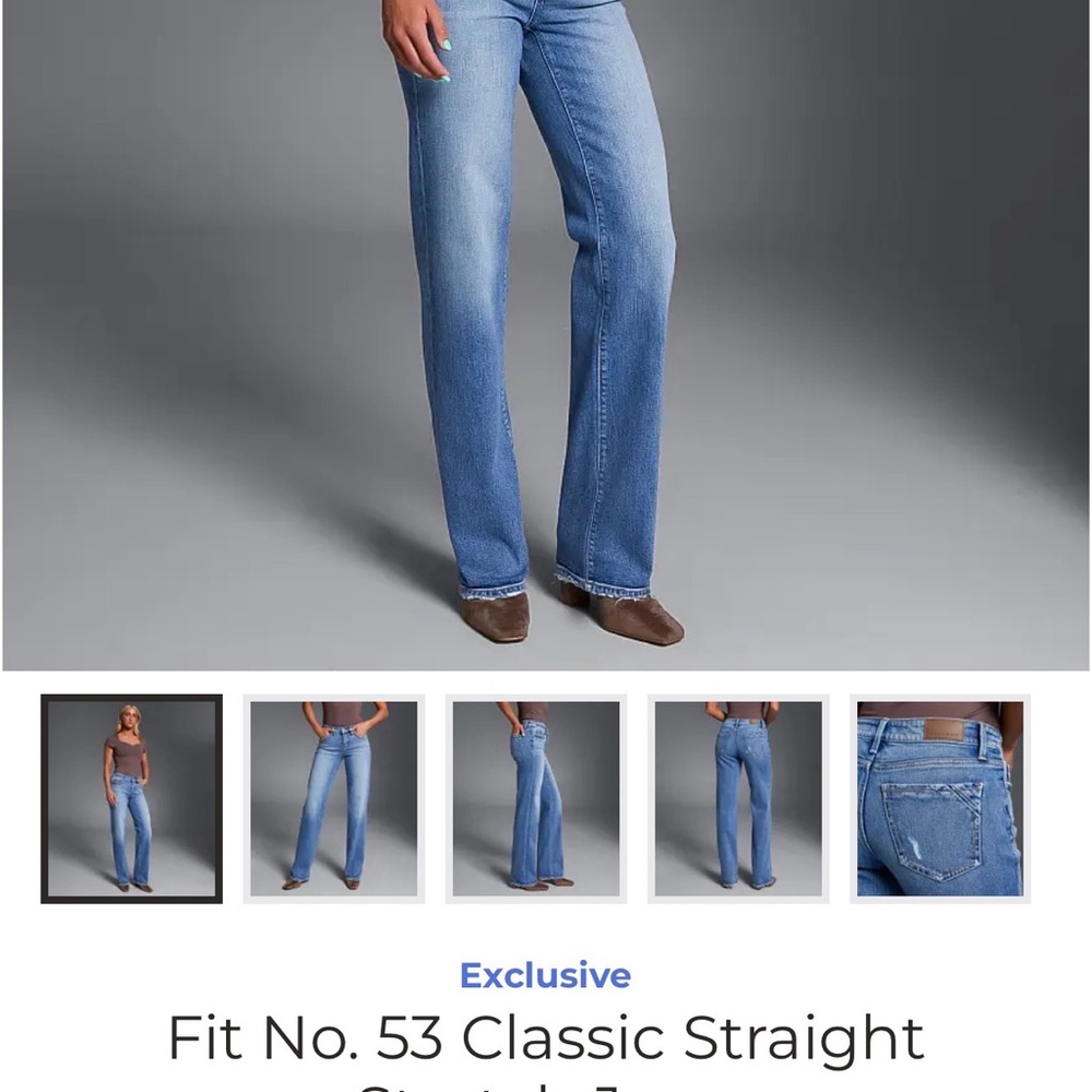 Buckle Women's Straight Leg Blue Jeans